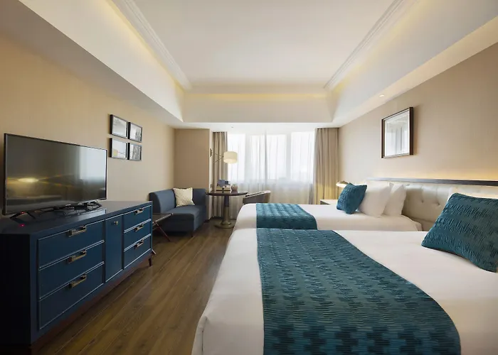 Vienna International Hotel Shanghai Hengshan Road