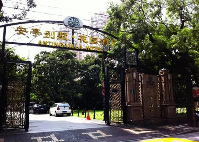 4 star hotel: Anting Villa Hotel